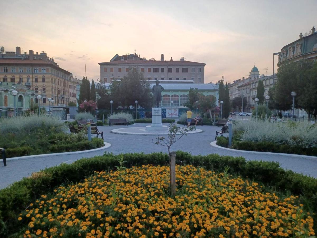 In The Centar Of Rijeka Lejlighed Eksteriør billede